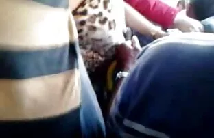 XXX عاهرة روسية احلا كس متحرك في الحمار