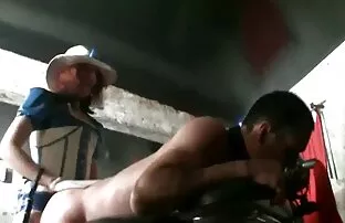 XXX غريب الأطوار الشد أمها صور نيييك