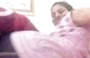 XXX جاذبية الفتيات على السجاد صور سكس 2019 الدباغة