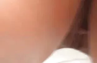 XXX تسمير صور سكس مطلقات ثديها