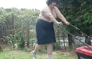 XXX عزيزي الغالي مص ونيك متحرك