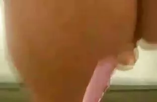 XXX الذهاب ذهابا صورsex وإيابا في فرجها مع قضيبها على نحو سلس
