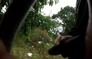 XXX خذ دجاجتين صور سكسية مضحكة