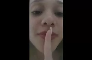 XXX ركض الطفل بعيدا الأم سكس متحرك لبناني الأم